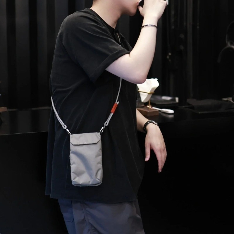 กระเป๋าคาดเอวแบบพับได้สำหรับผู - Phone Accessories For Men บทวิจารณ์และราคา